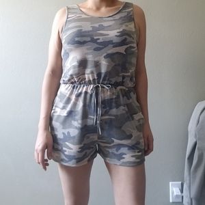 Camo shorts romper